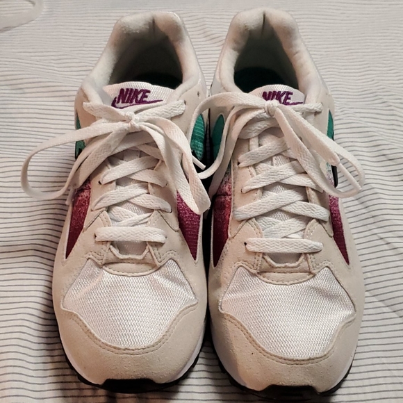 nike air skylon 2 women's